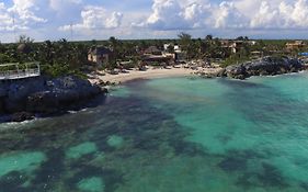 Hotel Piedra Escondida